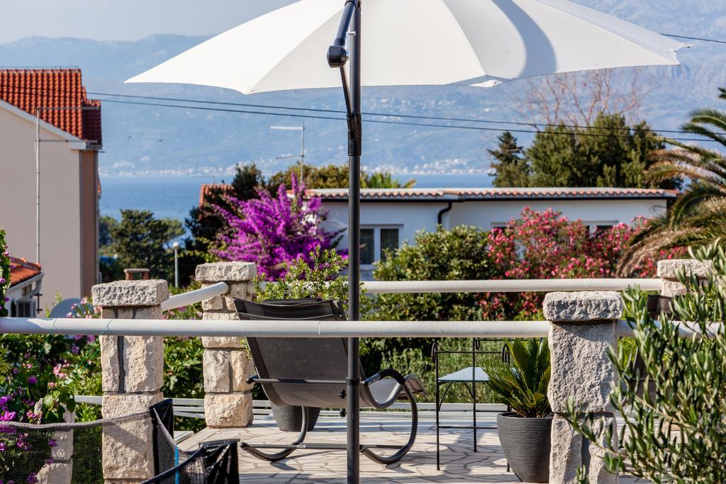 Villa Sarah Supetar Εξωτερικό φωτογραφία